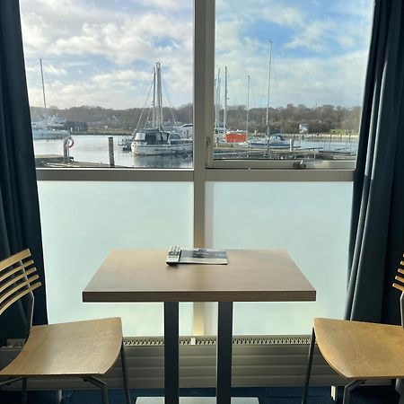 BB-Hotel Aarhus Havnehotellet Buitenkant foto
