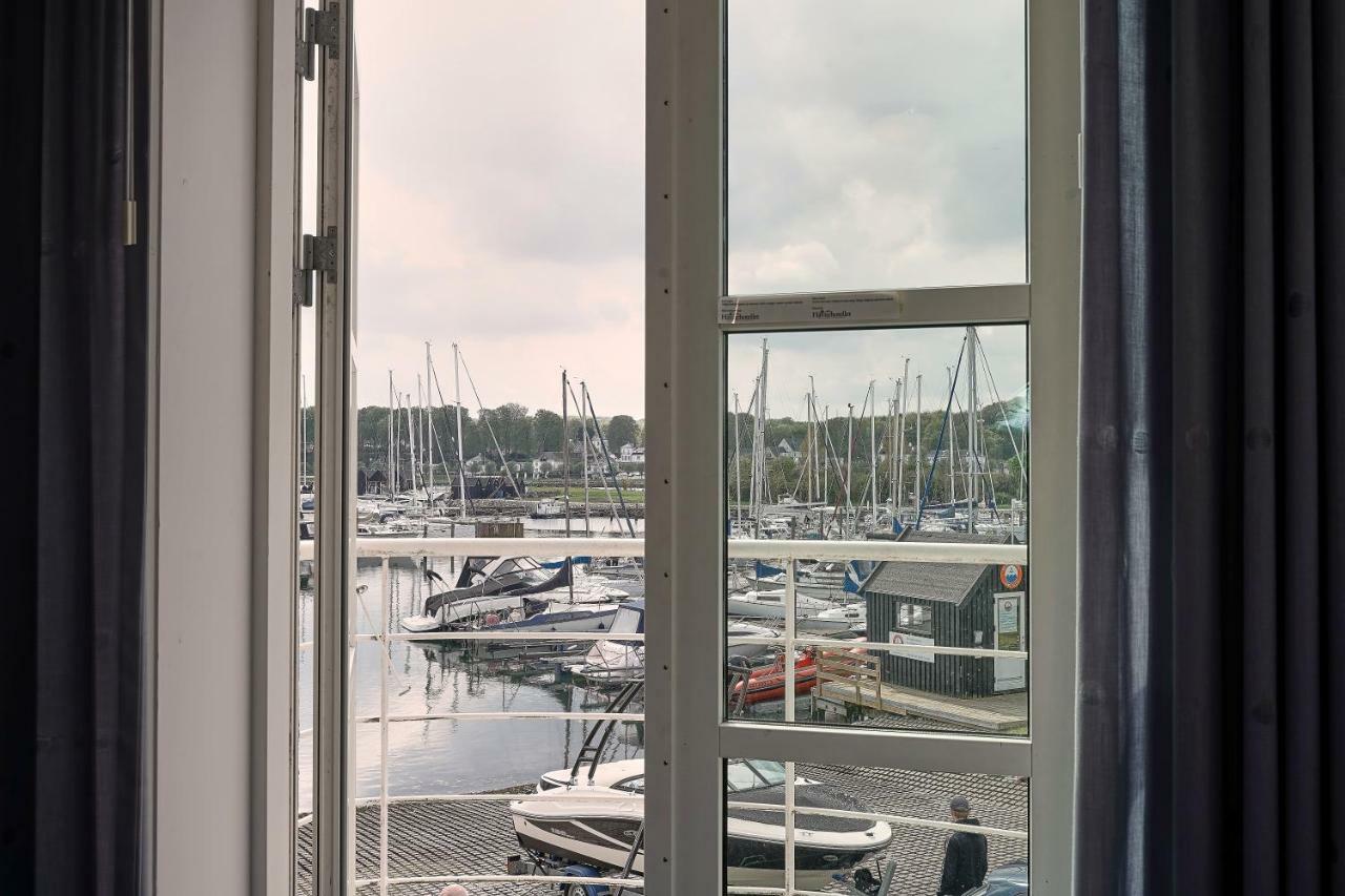 BB-Hotel Aarhus Havnehotellet Buitenkant foto